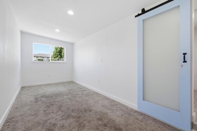 16 Airport Road, Freedom, CA 95019