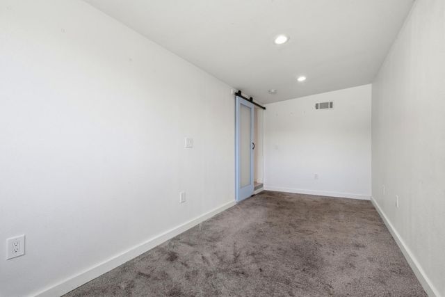 16 Airport Road, Freedom, CA 95019