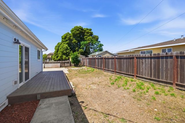 16 Airport Road, Freedom, CA 95019