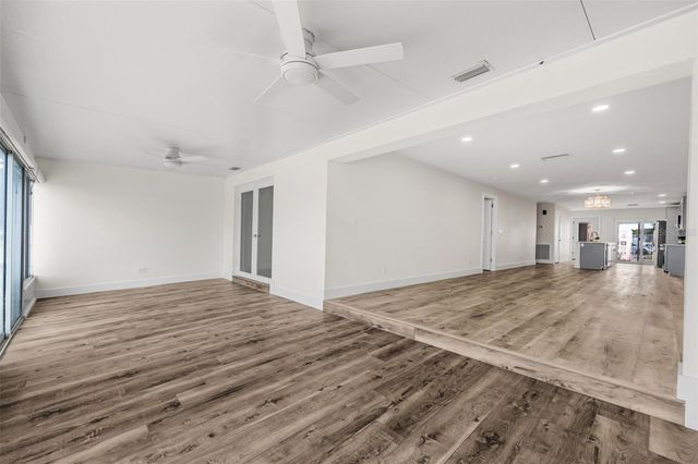 651 BOCA CIEGA POINT BOULEVARD S, St Petersburg, FL 33708