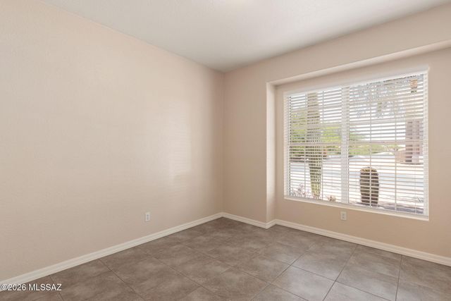 9025 N Clover Way, Tucson, AZ 85743