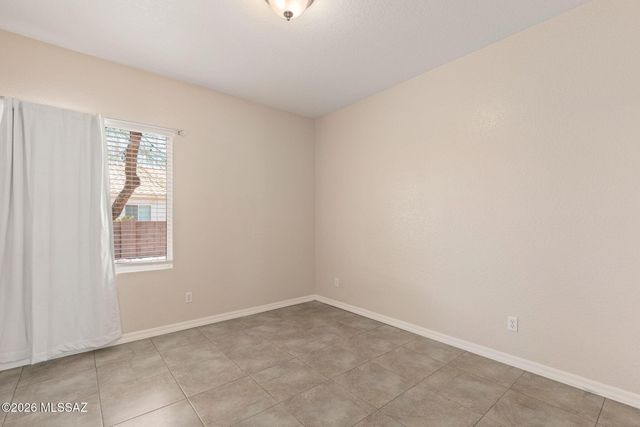 9025 N Clover Way, Tucson, AZ 85743