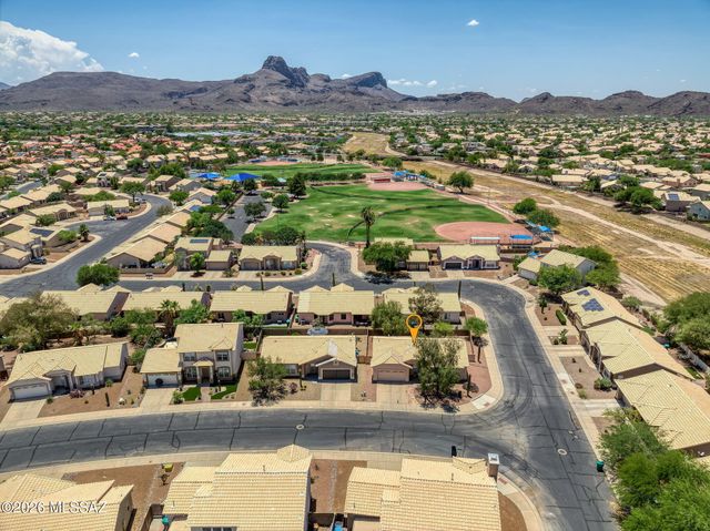 9025 N Clover Way, Tucson, AZ 85743