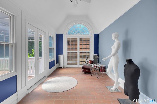 26 Shady Lane, Greenwich, CT 06831