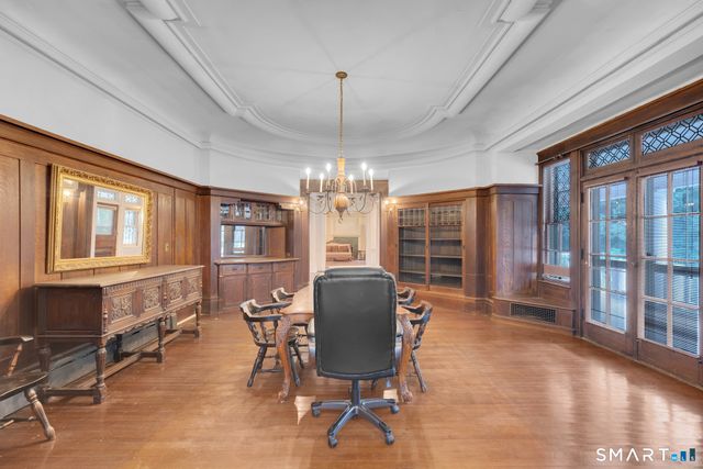 26 Shady Lane, Greenwich, CT 06831