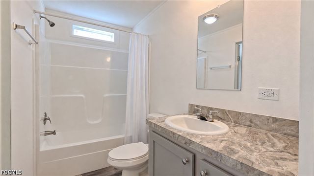 21190 Cypress Park CIR, Estero, FL 33928
