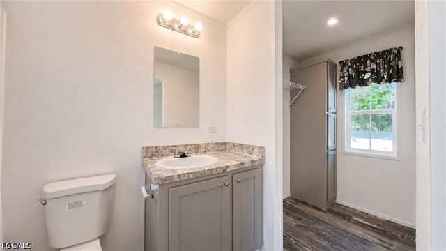 21190 Cypress Park CIR, Estero, FL 33928