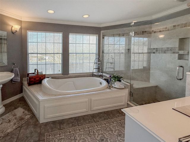 443 Huckleberry Drive, Lake Jackson, TX 77566