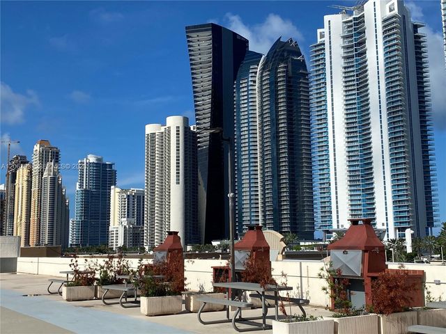 16919 N Bay Rd 916, Sunny Isles Beach, FL 33160