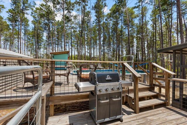 1421 Oak Pond Lane, Steinhatchee, FL 32359