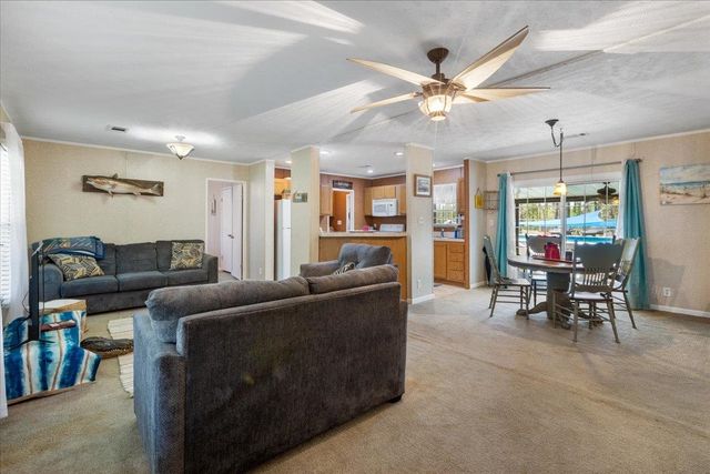 1421 Oak Pond Lane, Steinhatchee, FL 32359