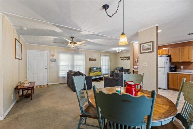 1421 Oak Pond Lane, Steinhatchee, FL 32359