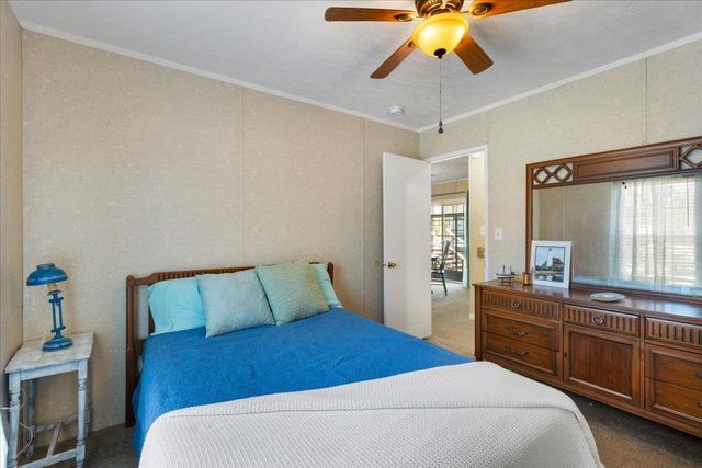 1421 Oak Pond Lane, Steinhatchee, FL 32359