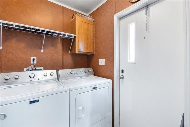 1421 Oak Pond Lane, Steinhatchee, FL 32359