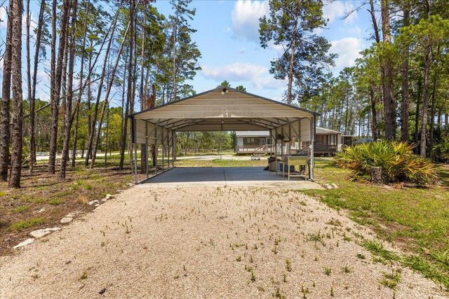 1421 Oak Pond Lane, Steinhatchee, FL 32359