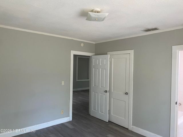 2854 WICKWIRE Street, Jacksonville, FL 32254