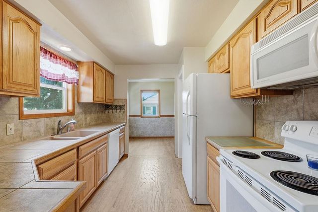 4317 N Maringo Dr, Spokane, WA 99212