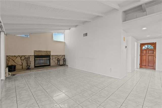 9310 Sophia Avenue, North Hills, CA 91343