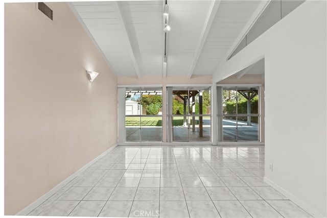 9310 Sophia Avenue, North Hills, CA 91343