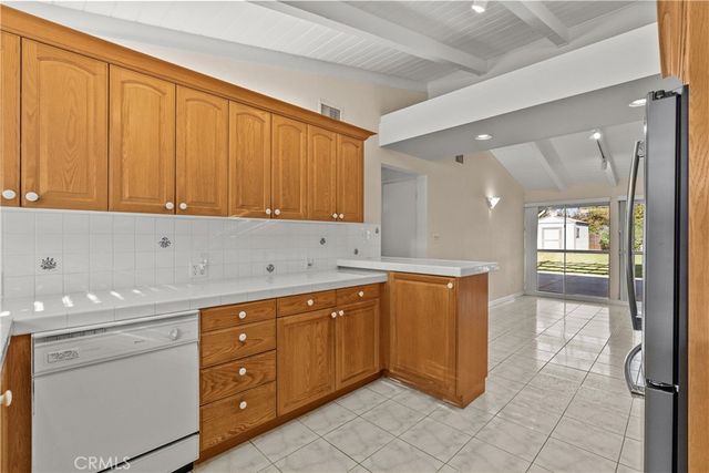 9310 Sophia Avenue, North Hills, CA 91343