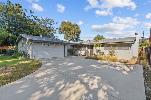 9310 Sophia Avenue, North Hills, CA 91343