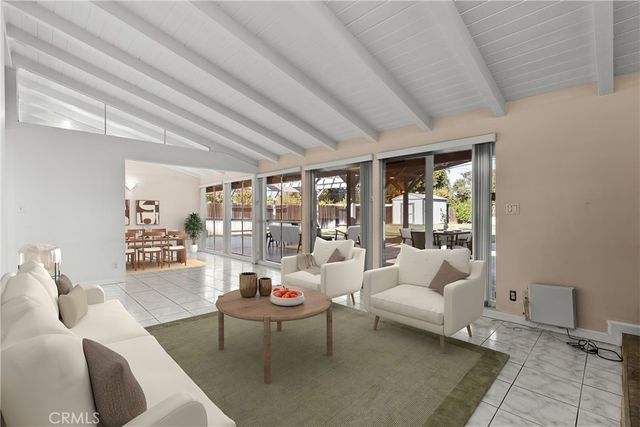 9310 Sophia Avenue, North Hills, CA 91343