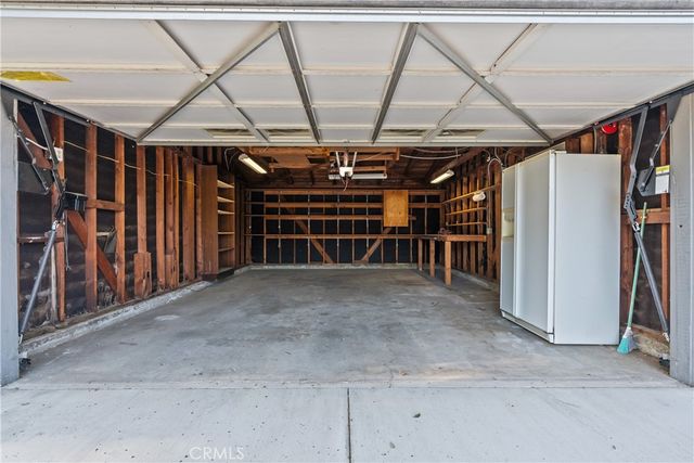 9310 Sophia Avenue, North Hills, CA 91343