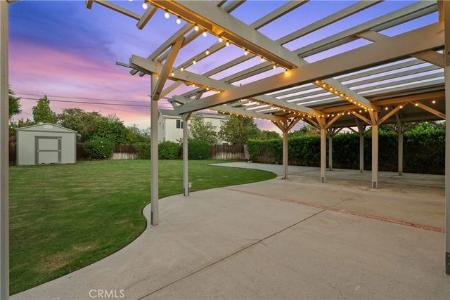 9310 Sophia Avenue, North Hills, CA 91343