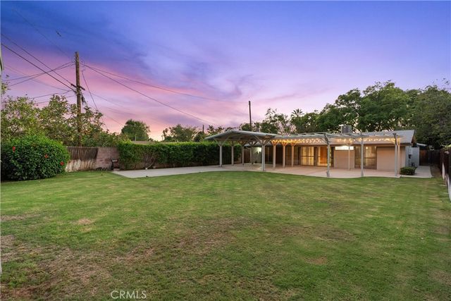 9310 Sophia Avenue, North Hills, CA 91343