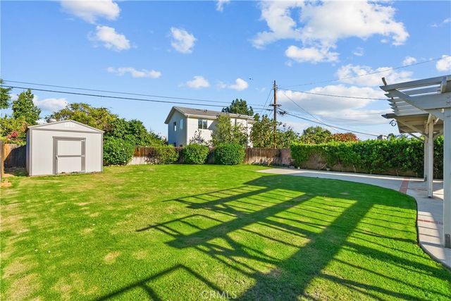 9310 Sophia Avenue, North Hills, CA 91343