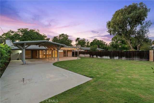 9310 Sophia Avenue, North Hills, CA 91343