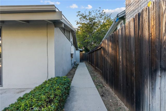 9310 Sophia Avenue, North Hills, CA 91343