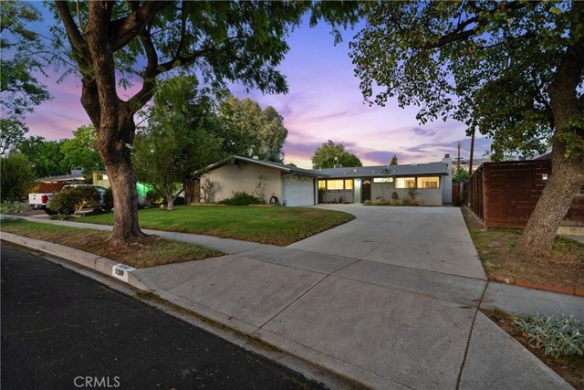 9310 Sophia Avenue, North Hills, CA 91343