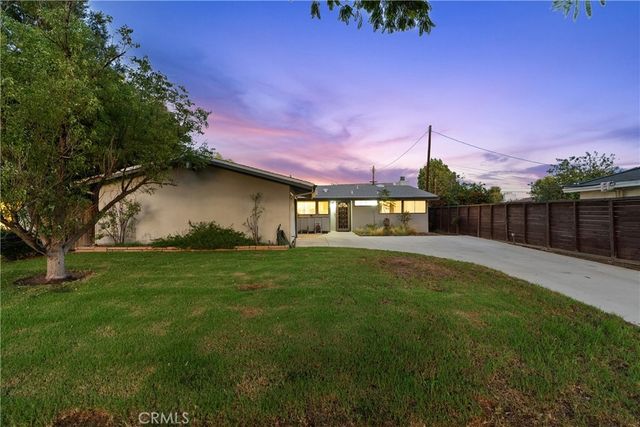 9310 Sophia Avenue, North Hills, CA 91343