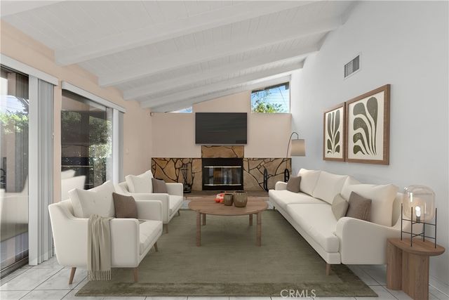 9310 Sophia Avenue, North Hills, CA 91343
