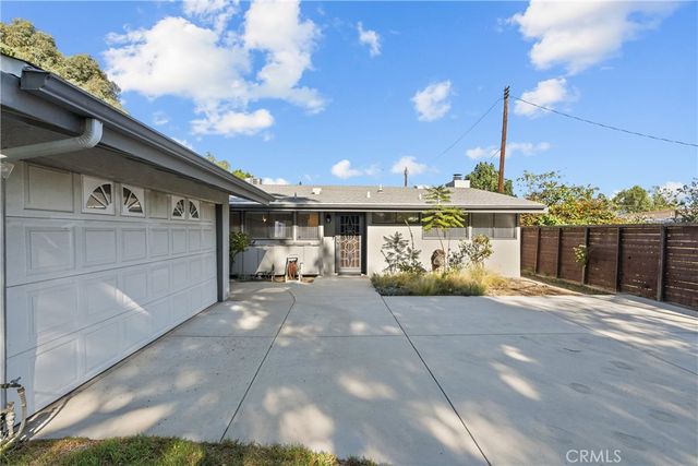 9310 Sophia Avenue, North Hills, CA 91343