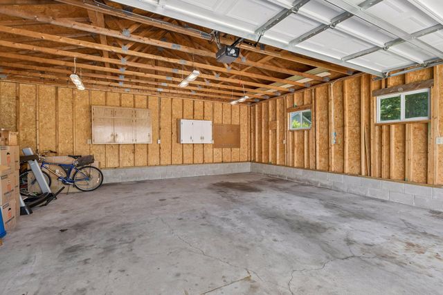 1306 Ryan Avenue W, Roseville, MN 55113