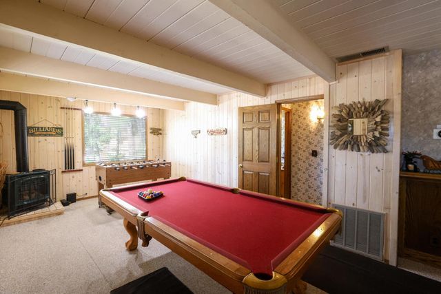 1068 Lookout Mountain Road, Big Bear, CA 92314