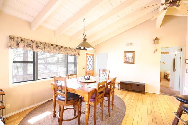 1068 Lookout Mountain Road, Big Bear, CA 92314