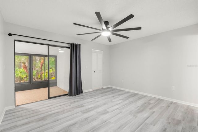 1371 PINE RIDGE CIRCLE E B, Tarpon Springs, FL 34688