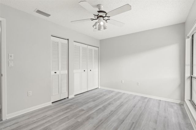 1371 PINE RIDGE CIRCLE E B, Tarpon Springs, FL 34688