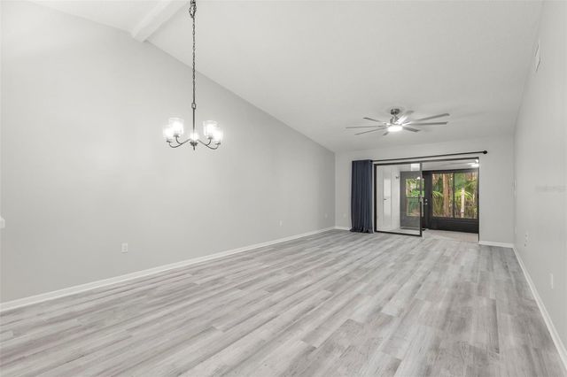 1371 PINE RIDGE CIRCLE E B, Tarpon Springs, FL 34688