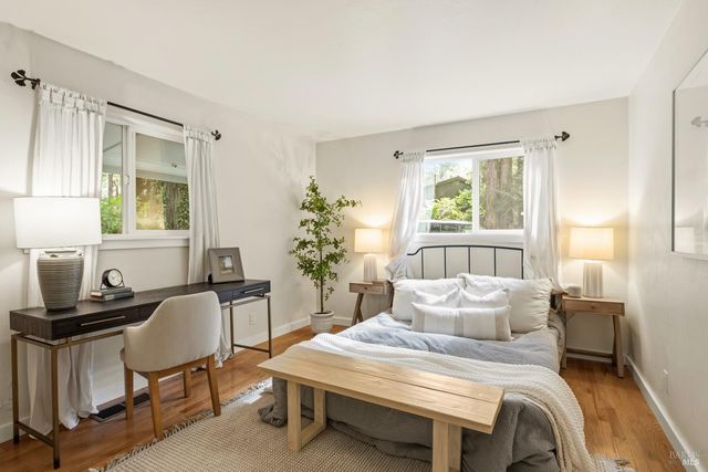 17600 Redwood Springs Dr, Fort Bragg, CA 95437