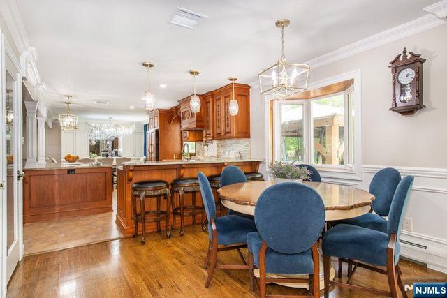 681 Glendale Road, Franklin Lakes, NJ 07417