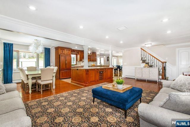 681 Glendale Road, Franklin Lakes, NJ 07417