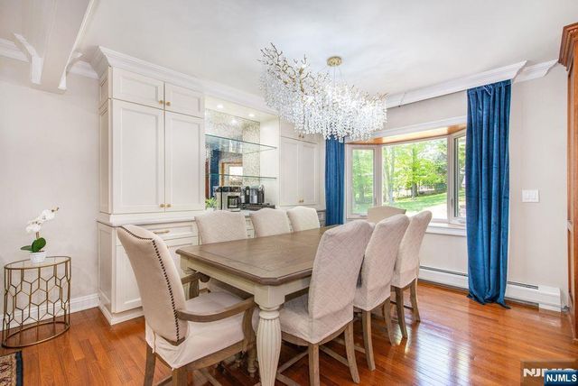 681 Glendale Road, Franklin Lakes, NJ 07417