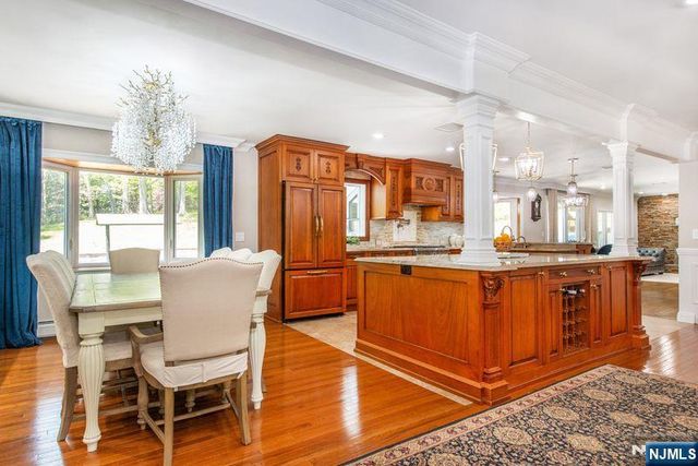 681 Glendale Road, Franklin Lakes, NJ 07417