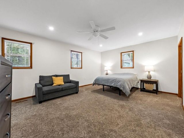404 E Hale Street, Spring Hill, KS 66083