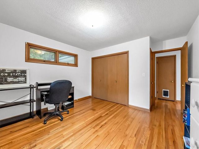 404 E Hale Street, Spring Hill, KS 66083