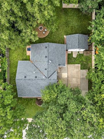 404 E Hale Street, Spring Hill, KS 66083